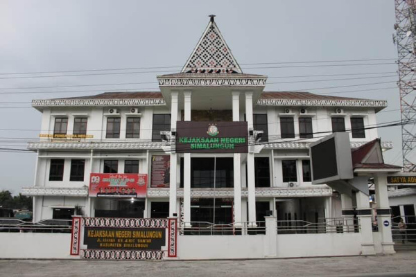 Simalungun, Obor Rakyat — Upaya pengungkapan dugaan tindak pidana korupsi dalam program Pelatihan Ketahanan Pangan (Hanpang) dan pengelolaan Badan Usaha Milik Desa (BUMDes) Tahun Anggaran 2025 di Kabupaten Simalungun terus bergulir.