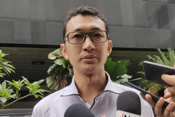 Jakarta, Obor Rakyat — Komisi Pemberantasan Korupsi (KPK) terus mengembangkan penyidikan kasus dugaan gratifikasi yang melibatkan mantan Bupati Kutai Kartanegara, Rita Widyasari.