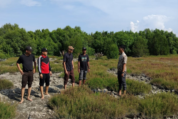 Simalungun, Obor Rakyat – Kejaksaan Negeri (Kejari) Simalungun terus mengoptimalkan pengelolaan barang rampasan negara. Melalui Kepala Seksi Pengelolaan Aset dan Barang Bukti (Kasi PAPBB), Fuad Farhan Sriyadi, kegiatan monitoring langsung dilakukan terhadap aset berupa tanah yang berada di Kabupaten Batu Bara, Senin (6/4/2026).