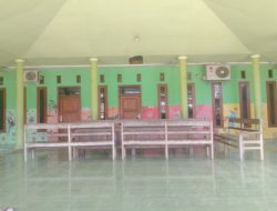 Pelayanan Kantor Desa Kayu Putih Situbondo Lumpuh, Siltap Perangkat Desa Belum Cair 4 Bulan