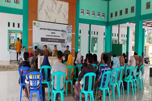 Bondowoso, Obor Rakyat – Pemerintah Desa (Pemdes) Sumber Kemuning, Kecamatan Tamanan, Kabupaten Bondowoso, Jawa Timur, mulai mempersiapkan pelaksanaan Program Bantuan Stimulan Perumahan Swadaya (BSPS) tahun anggaran 2026 melalui kegiatan sosialisasi kepada masyarakat, Kamis (09/04/2026).