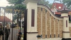 KPK Datangi Pendopo Ronggosukowati Pamekasan, Pertemuan Tertutup Picu Tanda Tanya