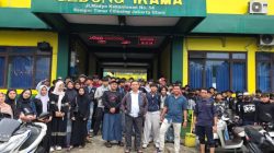 H. Her Kembali ke Madura, Disambut Haru oleh Petani Tembakau dan Masyarakat