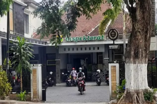 Bondowoso, Obor Rakyat – Dugaan belum dibayarkannya insentif kader Posyandu sepanjang tahun 2025 serta proyek pembangunan drainase yang belum rampung di Desa Sumber Tengah, Kecamatan Binakal, Kabupaten Bondowoso, kini memasuki tahap penanganan serius.