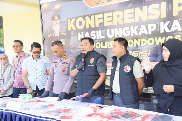Bondowoso, Obor Rakyat – Polres Bondowoso melalui Satuan Reserse Kriminal berhasil mengungkap kasus dugaan Tindak Pidana Perdagangan Orang (TPPO) dan pelanggaran Perlindungan Anak (TPPA).