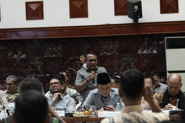 Banda Aceh, Obor Rakyat – Pembahasan revisi Undang-Undang Pemerintahan Aceh kembali mengemuka dalam rapat bersama Dewan Perwakilan Rakyat Republik Indonesia, dengan sejumlah masukan strategis dari daerah.