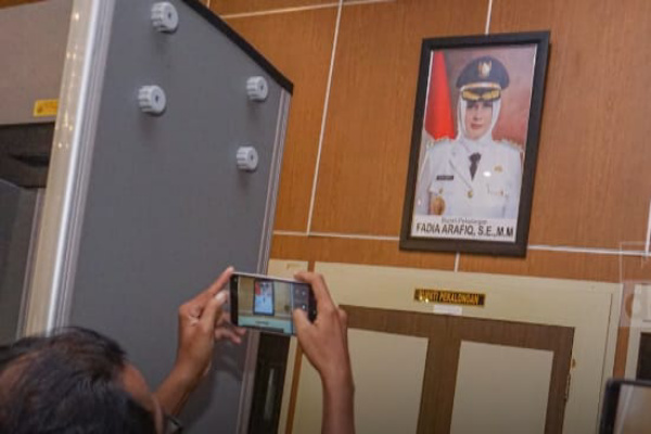 Jakarta, Obor Rakyat — Penanganan kasus dugaan korupsi yang menjerat Bupati Pekalongan nonaktif, Fadia Arafiq, terus bergerak cepat.