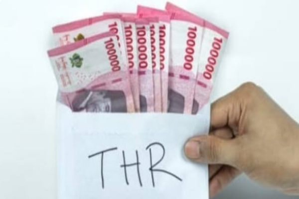 Jakarta, Obor Rakyat – Komisi Pemberantasan Korupsi (KPK) mengungkap praktik pemberian tunjangan hari raya (THR) oleh kepala daerah kepada Forum Koordinasi Pimpinan Daerah (Forkopimda) sebagai modus yang kian meluas dan berulang di berbagai wilayah Indonesia.