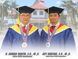 Ketua dan Wakil Ketua DPRD Bondowoso Raih Magister Hukum Administrasi Negara