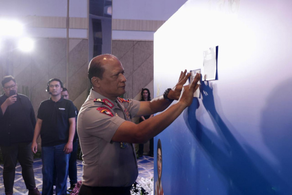 Surabaya, Obor Rakyat – Kepolisian Daerah Jawa Timur (Polda Jatim) menggelar Seminar Nasional bertema “Membangun Kesadaran dan Aksi Nyata Menghapus Kekerasan Seksual Berbasis Relasi Kuasa” di Surabaya, Senin (27/4/2026).