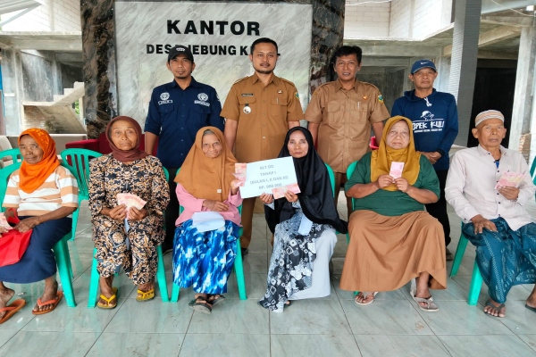 Bondowoso, Obor Rakyat — Bantuan Langsung Tunai Dana Desa (BLT DD) kembali menjadi penopang harapan bagi warga desa. Di Desa Jebung Kidul, Kecamatan Tlogosari, Kabupaten Bondowoso, sebanyak 22 Keluarga Penerima Manfaat (KPM) menerima pencairan tahap pertama untuk Triwulan I tahun 2026.