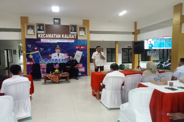 Jember, Obor Rakyat – Pemerintah Kabupaten (Pemkab) Jember terus mendorong optimalisasi peran Aparatur Sipil Negara (ASN) dalam penyebarluasan informasi publik melalui media sosial.