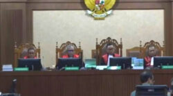 Dituntut Bayar Rp5,6 Triliun, Nadiem Makarim Sebut Angka Jaksa “Tidak Riil”