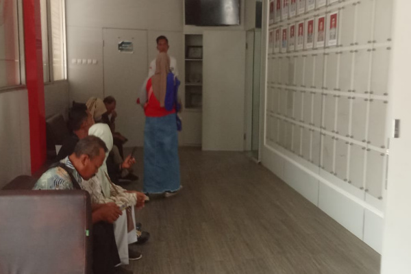 Jember, Obor Rakyat – Dugaan pemalsuan tanda tangan dalam perubahan anggaran APBDes Tahun 2025 Desa Karangsono, Kecamatan Bangsalsari, Kabupaten Jember, kini menjadi perhatian serius aparat penegak hukum. Polres Jember terus melakukan pemeriksaan terhadap sejumlah pihak terkait kasus tersebut, Selasa (19/5/2026).