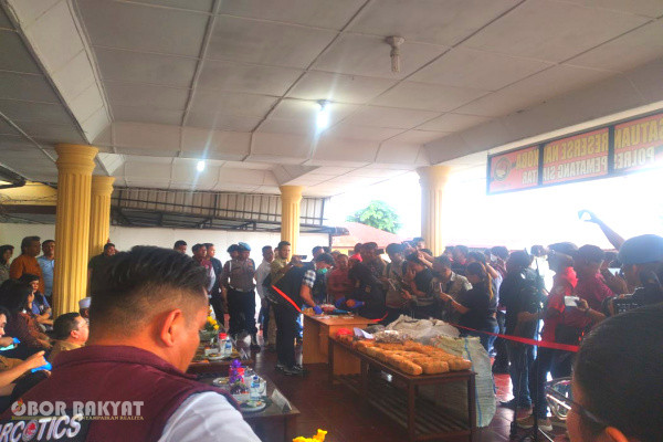 Pematangsiantar, Obor Rakyat – Satuan Reserse Narkoba (Satnarkoba) Polres Pematangsiantar berhasil mengungkap sejumlah kasus tindak pidana narkotika jenis ganja dan sabu.