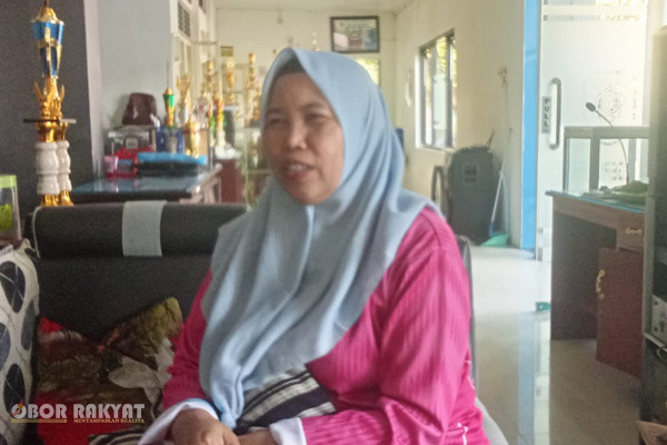Jember, Obor Rakyat – Seleksi Penerimaan Murid Baru (SPMB) Tahun Ajaran 2026 di SMP Negeri 1 Jember resmi memasuki tahap pertama. Sekolah membuka kuota awal sebanyak 180 siswa melalui jalur afirmasi, prestasi, dan mutasi dengan seluruh proses seleksi dilakukan secara digital berbasis sistem yang terintegrasi.