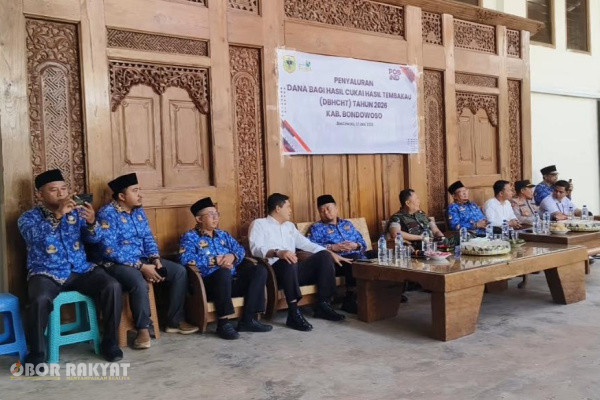 ​Bondowoso, Obor Rakyat – Pemerintah Kabupaten (Pemkab) Bondowoso secara resmi menginisiasi penyaluran Bantuan Langsung Tunai (BLT) yang bersumber dari Dana Bagi Hasil Cukai Hasil Tembakau (DBHCHT) Tahun Anggaran 2026.
