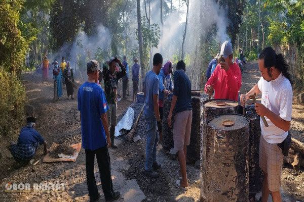 Bondowoso, Obor Rakyat — Tata kelola pembangunan infrastruktur pedesaan berbasis partisipasi publik kembali teraktualisasi di Kabupaten Bondowoso.