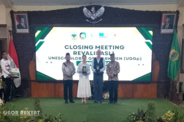 Bondowoso, Obor Rakyat – Prosesnya revalidasi UNESCO Global Geopark (UGGp) Ijen resmi memasuki babak akhir melalui penyelenggaraan Closing Meeting di Pendopo Raden Bagus Asra, Bondowoso, Kamis (6/8/2026).
