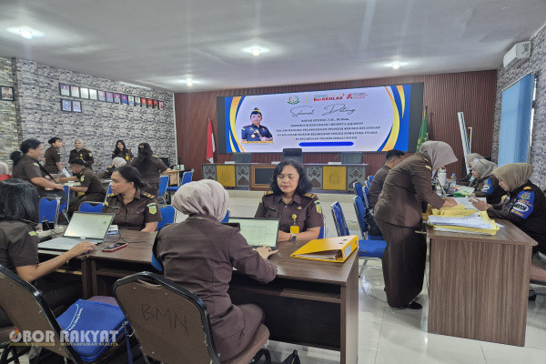 Simalungun, Obor Rakyat — Kejaksaan Negeri (Kejari) Simalungun secara resmi ditunjuk sebagai tuan rumah penyelenggaraan Inspeksi Khusus Keuangan dalam rangka Program Kerja Pengawasan Tahunan (PKPT) Tahun 2026 Kejaksaan Agung Republik Indonesia (Kejagung RI).
