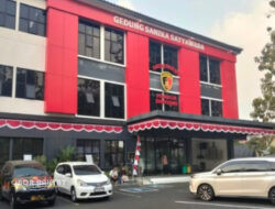 KPK Periksa Pejabat Unsoed dan Swasta di Mapolresta Banyumas
