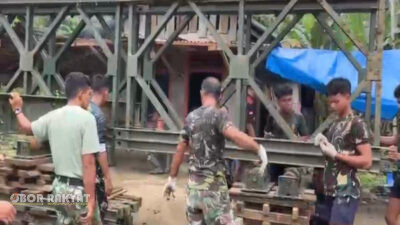 ​TNI AD Kejar Penyelesaian Jembatan Modular 30 Meter di Desa Sihare’o III Nias
