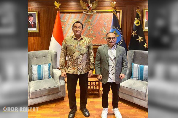 Jakarta, Obor Rakyat — Kepala Kepolisian Negara Republik Indonesia (Kapolri) Jenderal Polisi Suyudi Ario Seto mengusung tema "Polri Bersama Masyarakat" sebagai narasi utama kepemimpinannya. Gagasan strategis tersebut disampaikan dalam rangkaian uji kelayakan dan patutan (fit and proper test) di hadapan Komisi III DPR-RI sebagai bentuk komitmen pengabdian institusi Kepolisian terhadap rakyat, bangsa, dan negara.