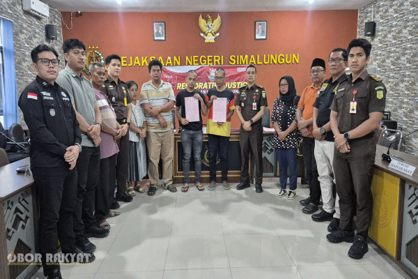 ​Simalungun, Obor Rakyat — Kejaksaan Negeri (Kejari) Simalungun kembali menunjukkan komitmennya dalam menghadirkan penegakan hukum yang berkeadilan dan berhati nurani.