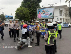 Satlantas Polres Jember Kedepankan Pendekatan Edukatif di Hari Pertama Operasi Patuh Semeru 2026